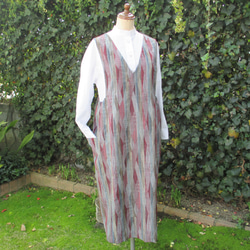 ウール着物から作った　ジャンパースカート。 1枚目の画像