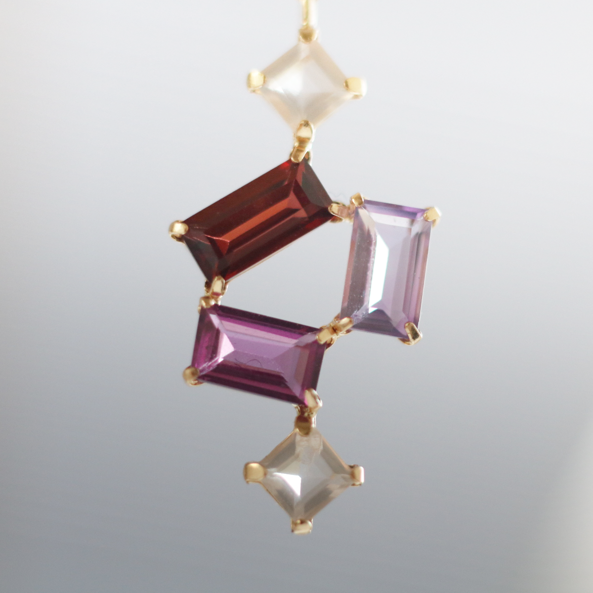 （一点もの・K18YG）プリンセス×バゲットカットのチェーンネックレス（38cm）