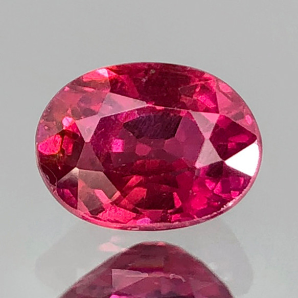 ソ付 非加熱 ルビー 0.521ct ルース オーバル モザンビーク 天然石  