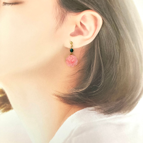 5月の誕生花×誕生カラーネックレスとピアス/イヤリングのセット
