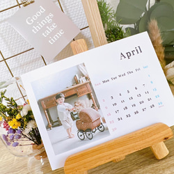 2L 卓上 開始月が選べる 光沢紙 【B】 写真入り 2024年カレンダー カレンダー 子供 ペット プレゼント 1枚目の画像