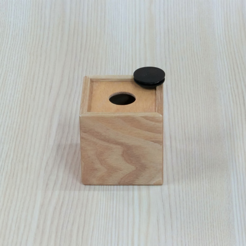 欅の小物入れです。 欅（ケヤキ）/ タモ の貯金箱 小銭入れ・コインケース 内海木工所 通販
