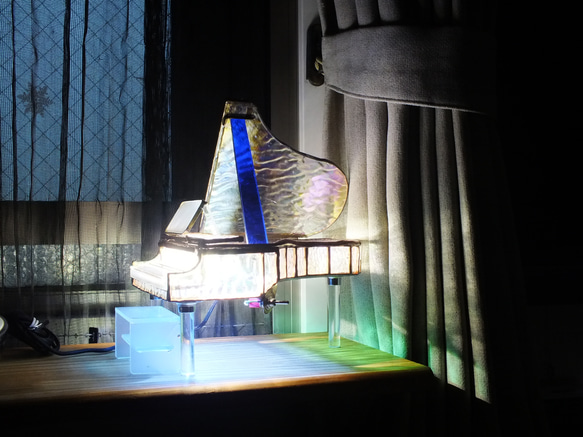 きらきらクリスタルのグランドピアノ 青の突上棒 TYPE9;LED きらきらクリスタルのグランドピアノ 青の突上棒 TYPE9;LED