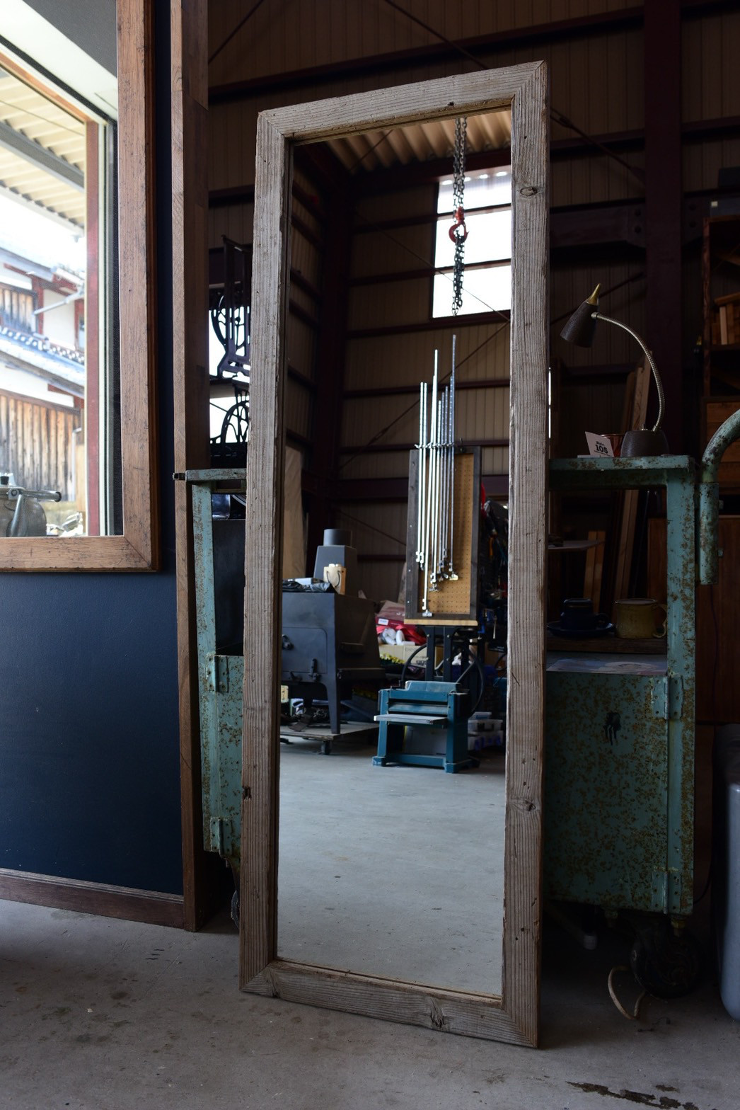 サイズオーダー できる　古材のスリムな姿見 ミラー　鏡