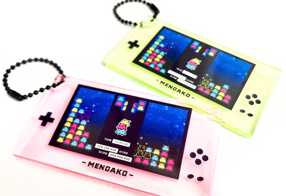 メンダコさんピコピコゲーム機アクリルキーホルダー（ヨコ