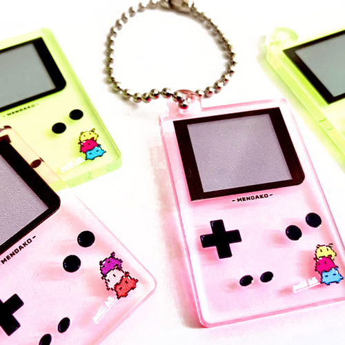 メンダコさんピコピコゲーム機アクリルキーホルダー（タテ） その他 