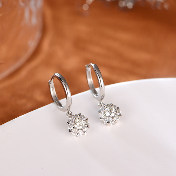 天然ダイヤモンドピアス0.64ct k18 ピアス（フープ） パール大好き  