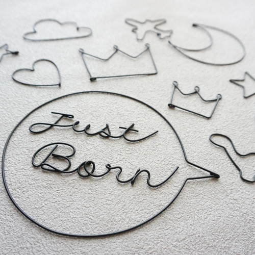 ニューボーンフォト Just Born ワイヤークラフト ワイヤーアート 出産