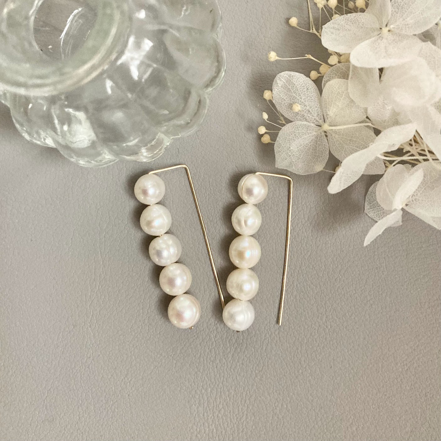 淡水バロック真珠＊フックタイプ直列5pcsピアス＊ホワイトカラー