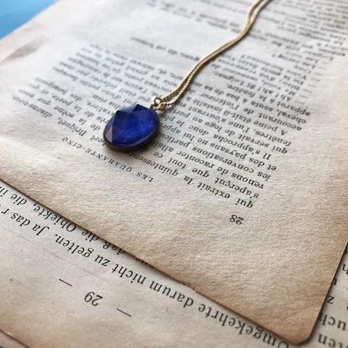 ラピスラズリ×クリスタルのアンティーク風ネックレス♡ ネックレス  