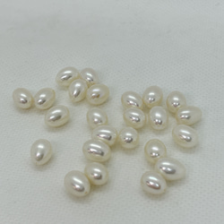 淡水真珠7mm珠 片穴 おまかせペア（2珠） 2枚目の画像