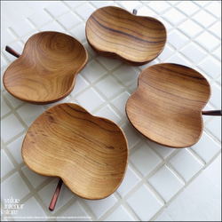 チークアップルトレイS-size 小皿 木製食器 木の皿 小物入れ リンゴ型トレイ ジュエリートレイ無垢材食器 5枚目の画像