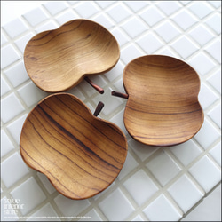 チークアップルトレイS-size 小皿 木製食器 木の皿 小物入れ リンゴ型トレイ ジュエリートレイ無垢材食器 3枚目の画像