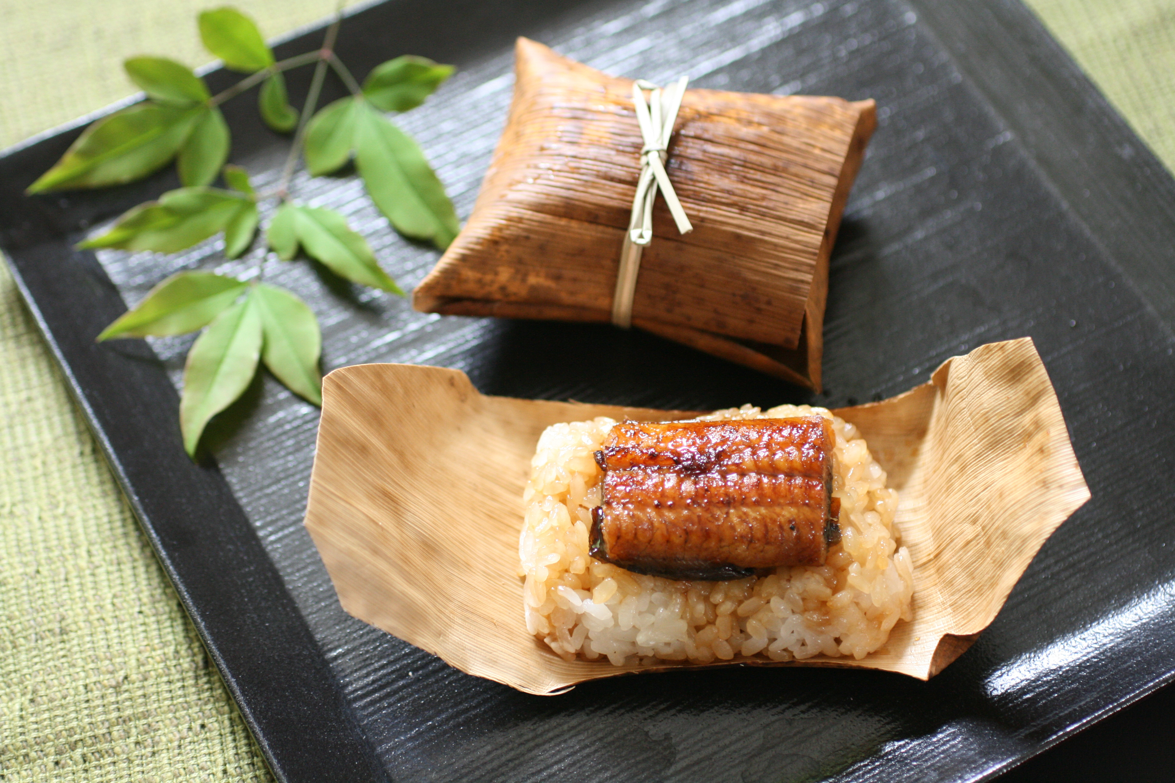 美食良菜　静岡県浜名湖産　鰻おこわ　9 個入り