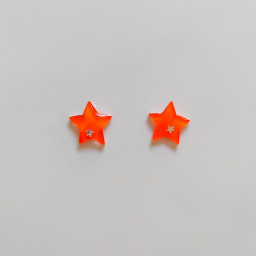 2way*オレンジともこもこのタッセルのピアス/イヤリング ピアス
