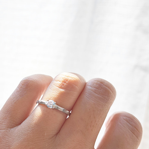 婚約指輪 細め削り柄 立て爪】エンゲージリング 京都婚約指輪 結婚 
