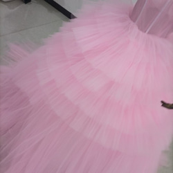 送料無料！カラードレス ピンク 上質オーガンジー 柔らかく重ねたチュールスカートオフショル プリンセスライン エレガント 13枚目の画像