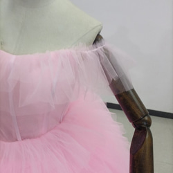 送料無料！カラードレス ピンク 上質オーガンジー 柔らかく重ねたチュールスカートオフショル プリンセスライン エレガント 11枚目の画像