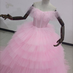 送料無料！カラードレス ピンク 上質オーガンジー 柔らかく重ねたチュールスカートオフショル プリンセスライン エレガント 10枚目の画像