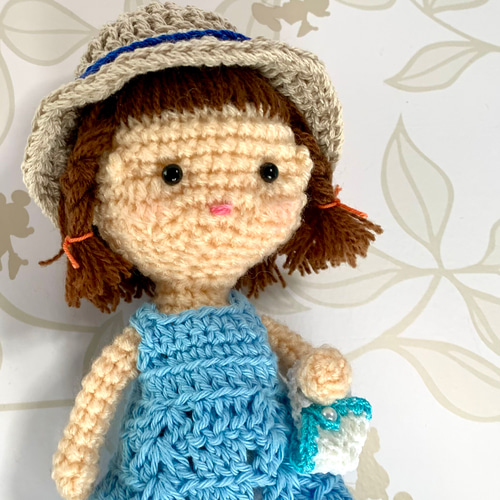 あみぐるみ・小さな女の子 (ちぃちゃん)⑥・着せ替え あみぐるみ あみ