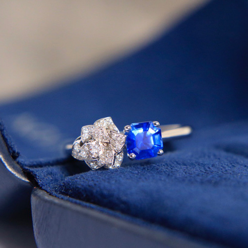 天然ブルーサファイア指輪3.77カラット