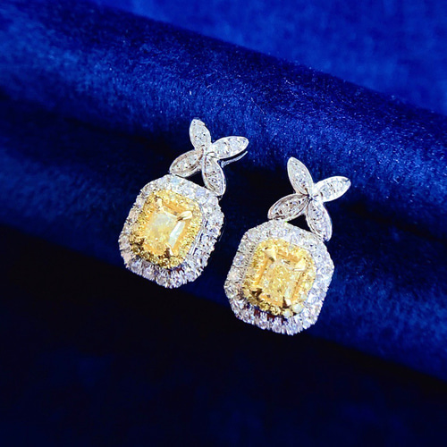 ピアス 天然イエローダイヤモンド K18 合計0.5ct 指輪・リング