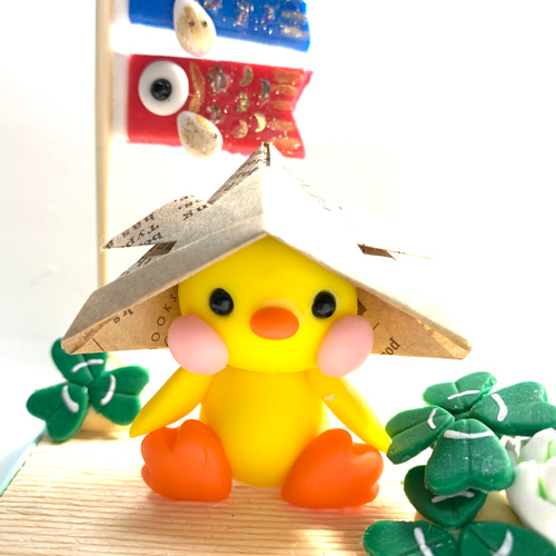 ☆クローバーとひよこと鯉のぼり(受注生産) 樹脂粘土 置物 5月の ☆クローバーとひよこと鯉のぼり(受注生産) 樹脂粘土 置物 5月の