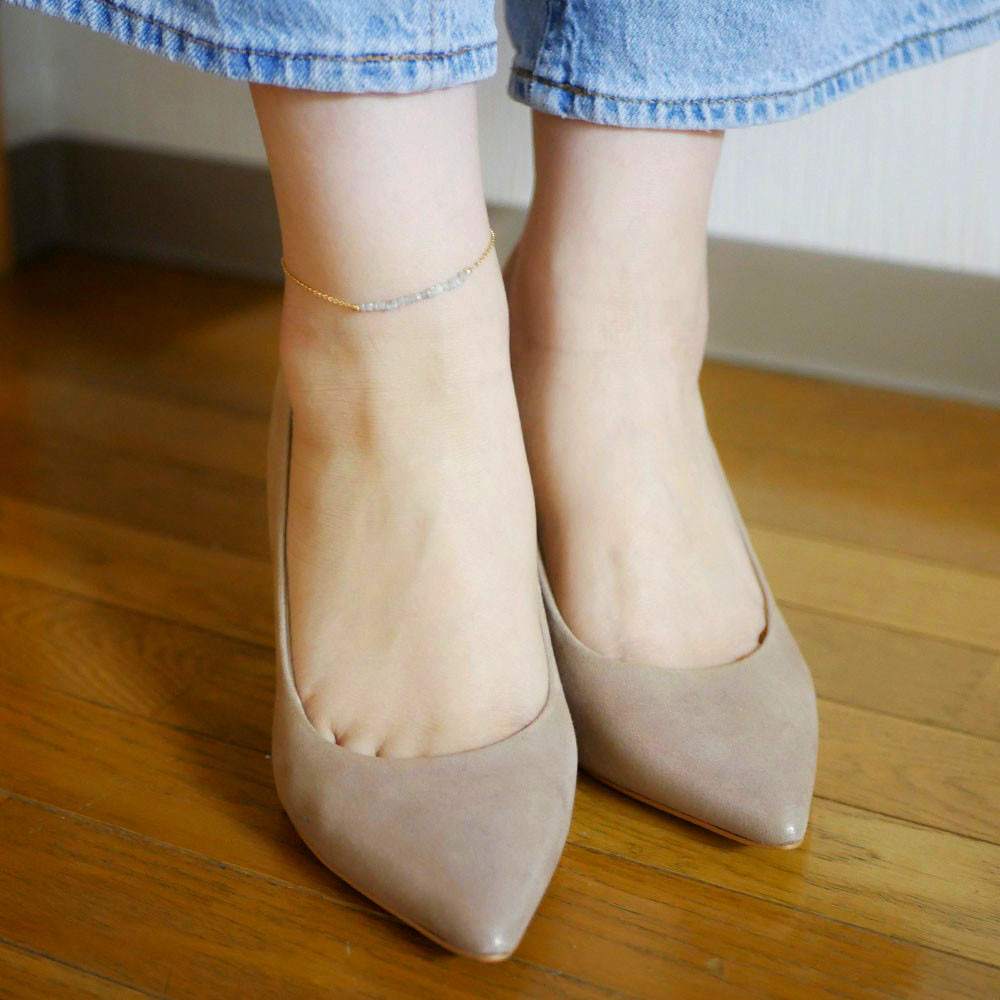 「永遠不変」天然ホワイトグレーダイヤモンドのアンクレット　4月誕生石