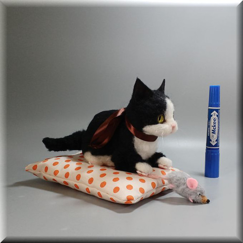羊毛フェルト 猫 ハチワレ猫ちゃん はちわれ ねこ ネコ 猫