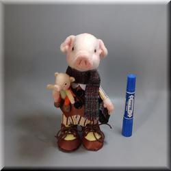 羊毛フェルト　豚　立ち豚さん　ぶた　ブタ　豚フィギュア 6枚目の画像