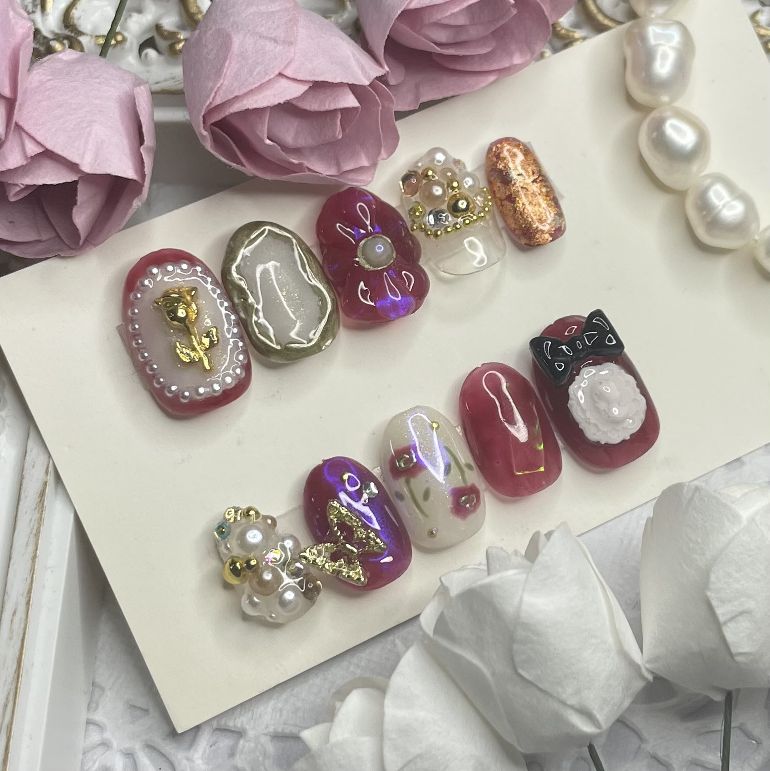 サイズオーダー♡ アンティークカメオ×薔薇ネイルチップ レッド order  