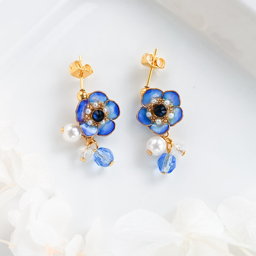 お得なセット販売☆anemone 小さな水色のお花 ネックレス ＆ ピアス