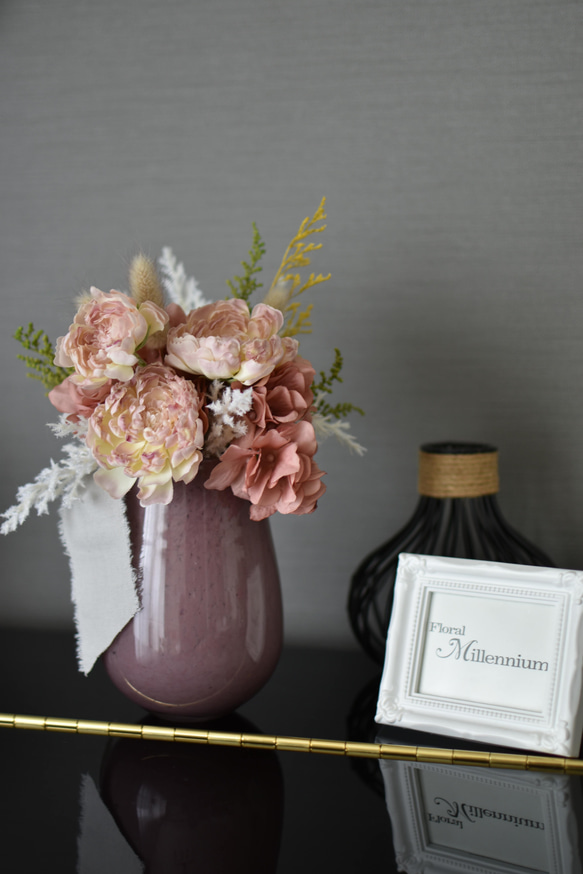 【予約販売】贅沢な花瓶！ふんわり可愛いピンクのアレンジ♪ 7枚目の画像