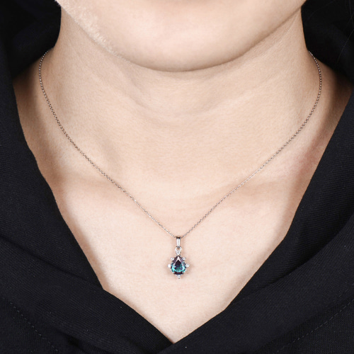 カラーチェンジ アレキサンドライト ネックレス 6月の誕生石