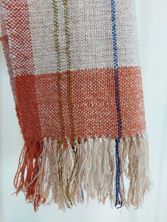 手織り　シルクとシルクウールのやさしいストール　作品2319 4枚目の画像