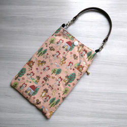 猫ずきんと柴オオカミ スマホショルダー 選べる3色／ショルダー長さ調整可能 7枚目の画像