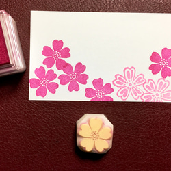 色付き芝桜の花の消しゴムはんこ（持ち手つき） はんこ・スタンプ かめ