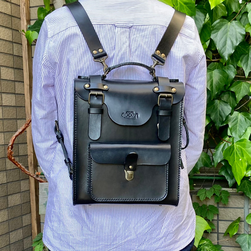 atelier acorn 牛革リュック atelier acorn 牛革リュック
