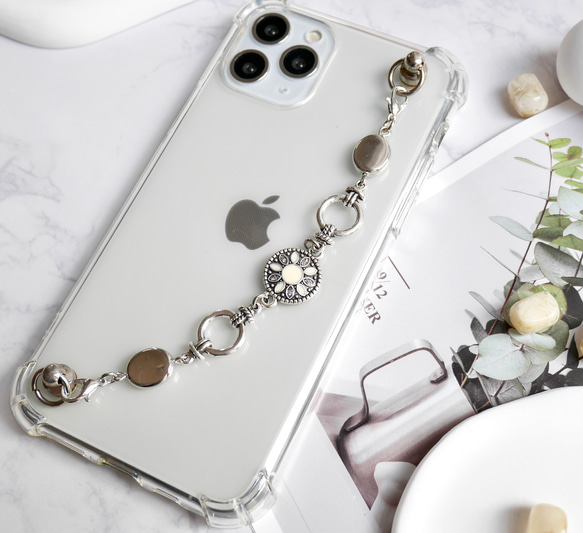 シルバー×ホワイトのキーリングハンガー　スマホケース　iPhoneケース　ストラップ　全機種　スマホチェーン 2枚目の画像
