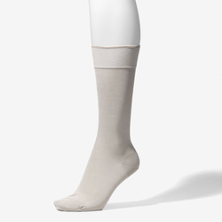 上質な靴下を贈ろう！ レディスソックス2足組ギフトセット －  INCOLOUR ベージュ&アイボリー 3枚目の画像