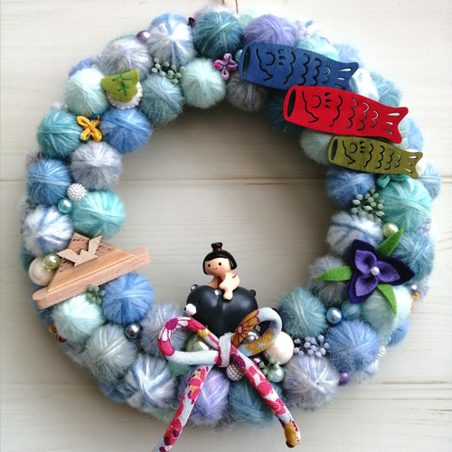 【新作】毛糸玉リース☆white gold winter 新作】毛糸玉リース☆white gold winter