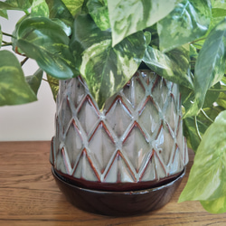フェイクグリーンの鉢植え(ポトス) ／ブルーグレイ＆ブラウン陶器  ／人工観葉植物 6枚目の画像