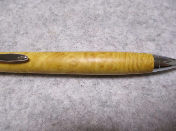 御蔵島柘植　瘤杢　バーズアイ　トラ杢　椿油仕上げ　木軸シャープペンシル(0.5ミリ用)　 5枚目の画像