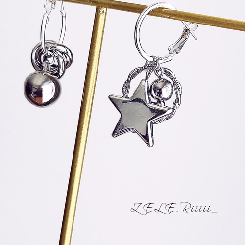 maa星型チャーム付きシルバーフープピアス ST4288DW01268_fw_thumbM.jpg
