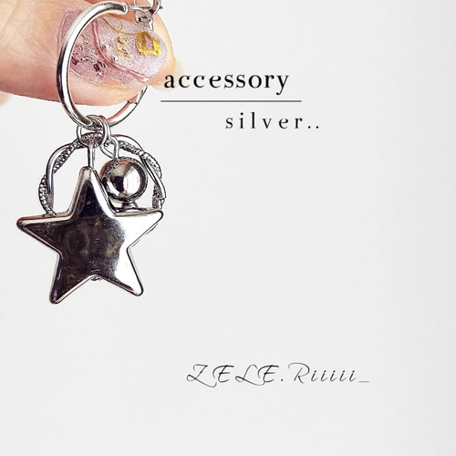 maa星型チャーム付きシルバーフープピアス maa星型チャーム付きシルバーフープピアス ピアスメンズ 星型