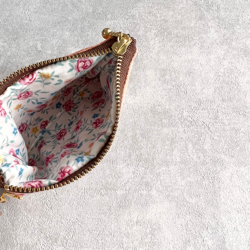 フラワーガーデン☆インド刺繍×帆布☆キーホルダー付きフラット