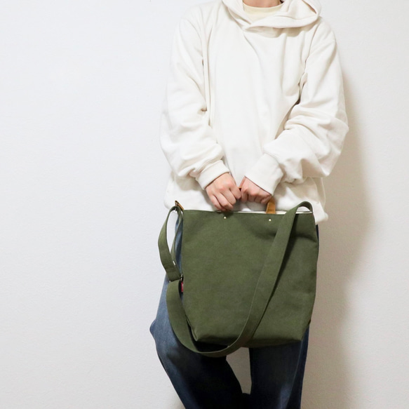 M・ボーイッシュショルダーtotebag／army duck 1枚目の画像