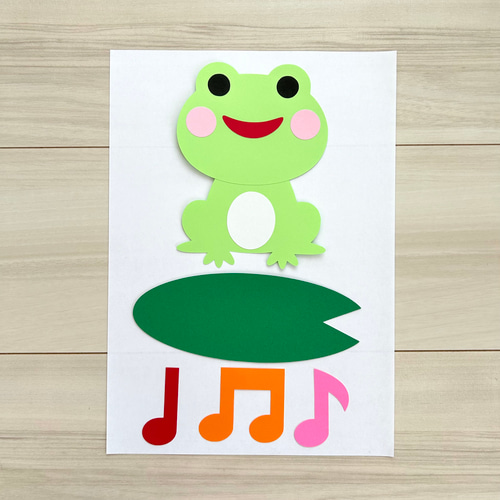 カエルの合唱 壁面飾り 切り絵 ふわぽん 通販 15772169｜Creema