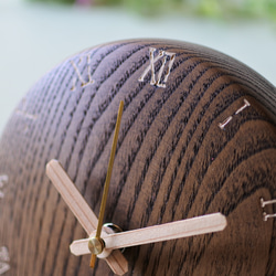 栗の木の丸時計150φ 壁掛けタイプ　ダークブラウン仕上げ　ローマ数字ⅠⅡⅢ 5枚目の画像