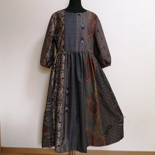 SOLD 着物リメイク ワンピース 大島紬パッチワーク ワンピース さら  